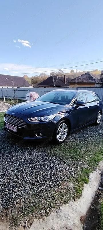 Albastru Utilizat 2016 Ford Mondeo Break | 8.000 EUR (Preț bun) - Imagine 1/4