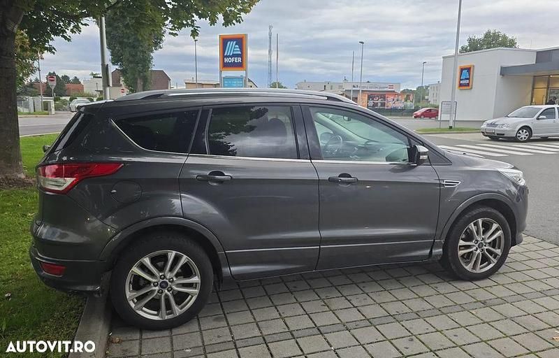 Culoaregri Utilizat 2016 Ford Kuga Titanium SUV | 9.250 EUR (Preț bun) - Imagine 1/4