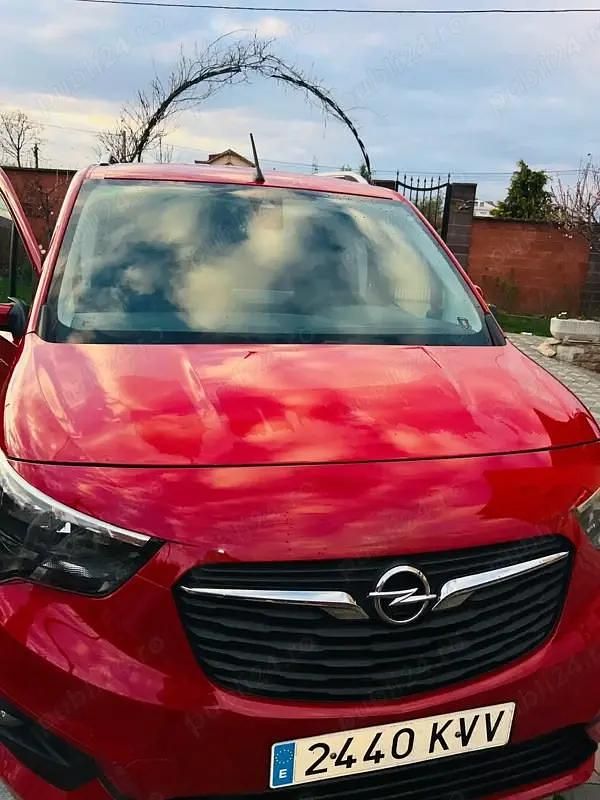 Utilizat 2020 Opel Combo Monovolum | 9.999 EUR (Preț OK) - Imagine 1/4