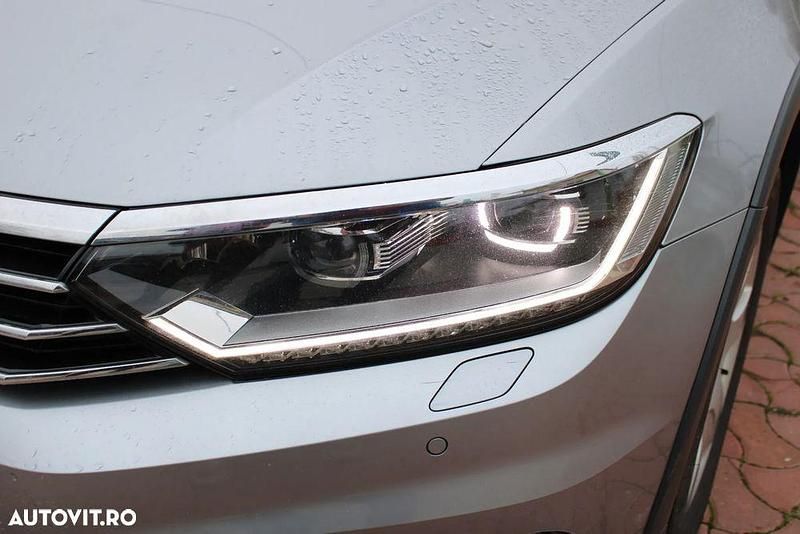 Second-hand VW Passat Alltrack 150 CP (110 kW) 2017 Culoareargint Break