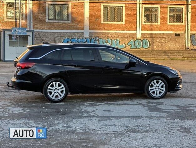 Second-hand Opel Ascona 110 CP (80 kW) 2018 Negru Break