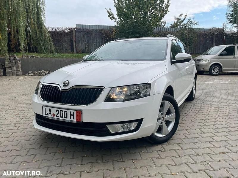Culoarealb Utilizat 2014 Skoda Octavia Elegance Break | 7.690 EUR (Preț bun) - Imagine 1/4