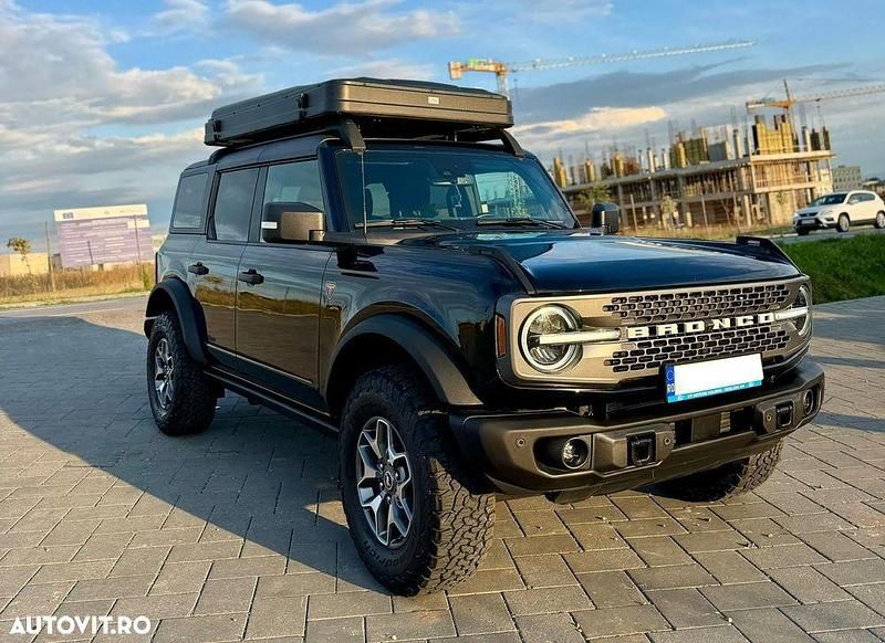 Culoarenegru Utilizat 2023 Ford Bronco SUV | 54.500 EUR - Imagine 1/4