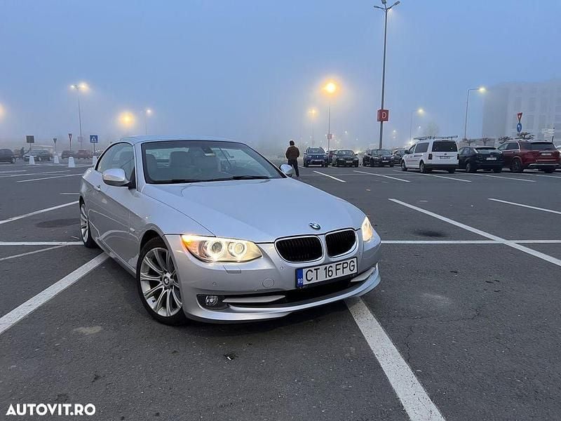 Culoareargint Utilizat 2010 BMW 320 Cabriolet Cabrio | 7.990 EUR - Imagine 1/4