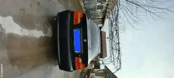 Utilizat 2004 BMW 318 Berlinǎ | 2.000 EUR (Preț bun) - Imagine 1/4