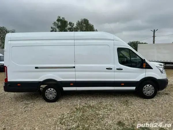 Utilizat 2018 Ford Transit | 10.000 EUR (Super Preț) - Imagine 1/4
