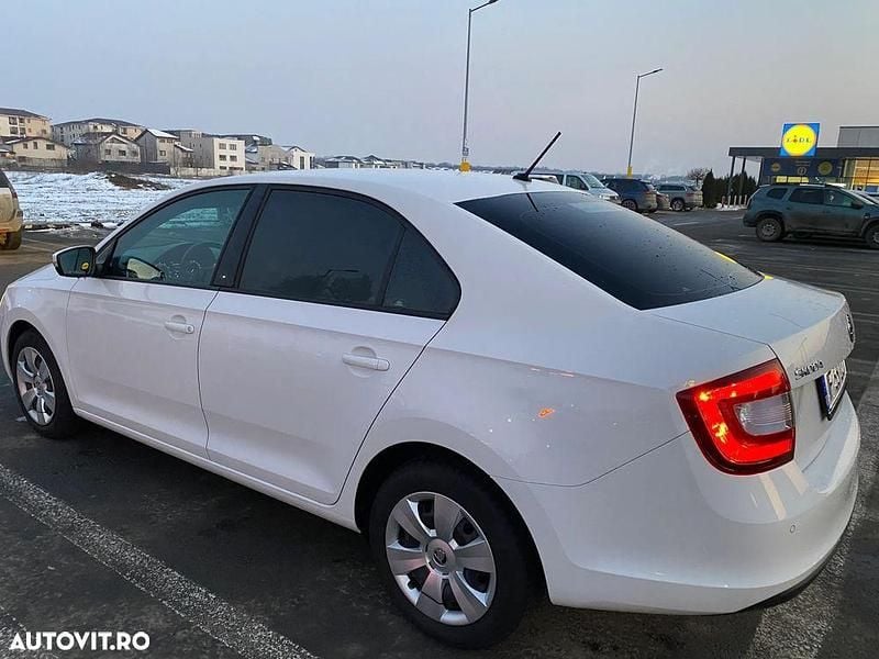 Culoarealb Second-hand 2018 Skoda Rapid Berlinǎ | 10.100 EUR (Preț OK) - Imagine 1/4