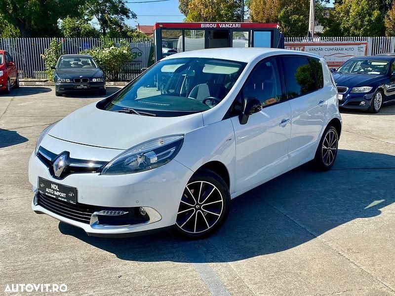 Culoarealb Utilizat 2013 Renault Scénic III Bose Edition Monovolum | 6.399 EUR (Scump) - Imagine 1/4
