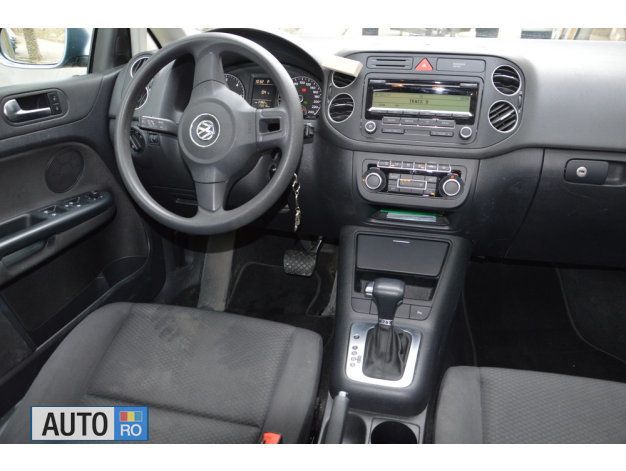 Second-hand VW Golf VI 105 CP (77 kW) 2010 Albastru Hatchback