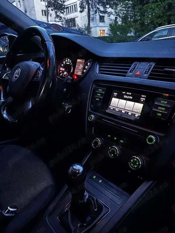 Utilizat 2015 Skoda Octavia Berlinǎ | 6.500 EUR (Preț OK) - Imagine 1/4