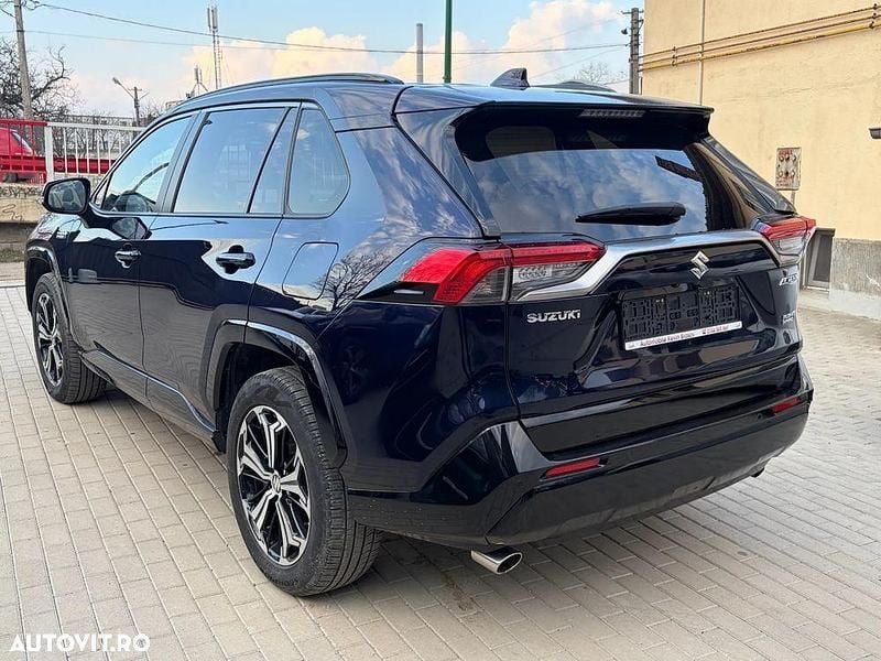 Second-hand Suzuki Across 306 CP (225 kW) 2023 Culoarealbastru SUV