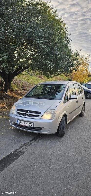 Culoareargint Utilizat 2003 Opel Meriva Monovolum | 1.000 EUR (Preț OK) - Imagine 1/4