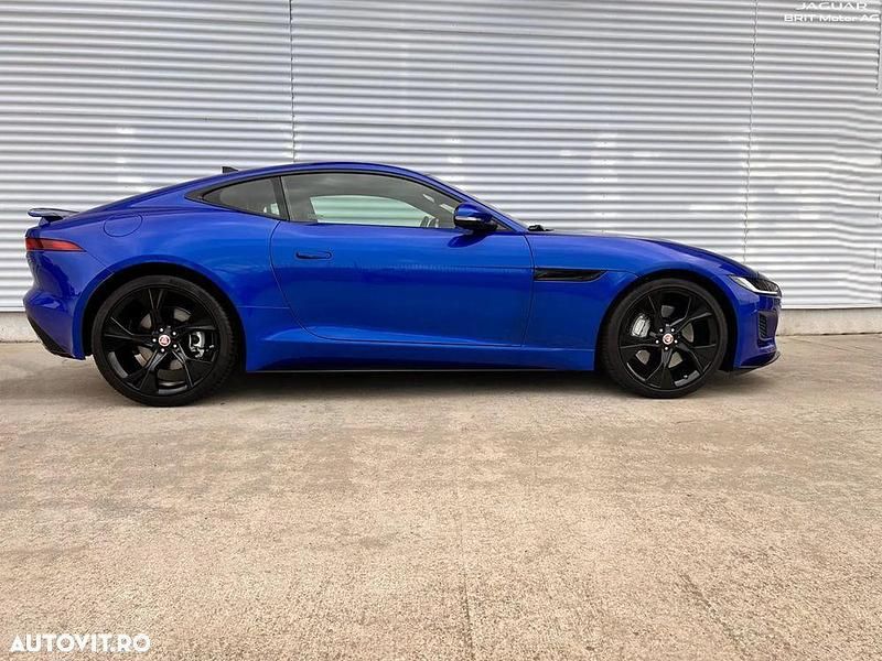Second-hand Jaguar F-Type R-Dynamic 300 CP (220 kW) 2022 Albastru Coupe