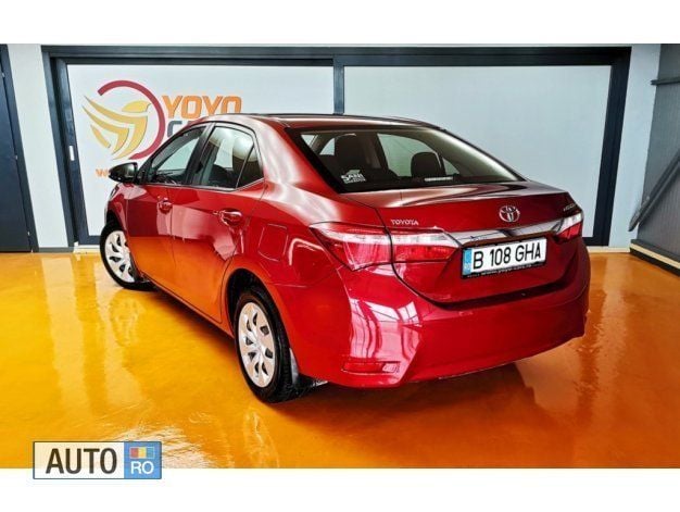 Second-hand Toyota Corolla 90 CP (66 kW) 2014 Berlinǎ
