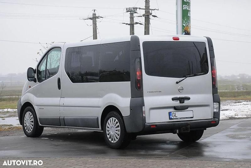 Second-hand Opel Vivaro 100 CP (73 kW) 2004 Culoaregri Monovolum