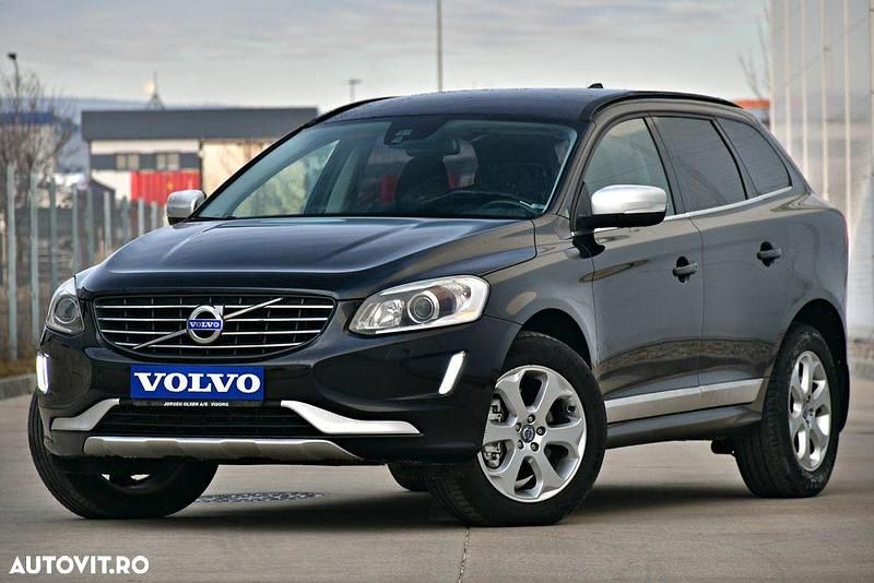 Culoarenegru Utilizat 2015 Volvo XC60 Summum SUV | 14.970 EUR (Super Preț) - Imagine 1/4