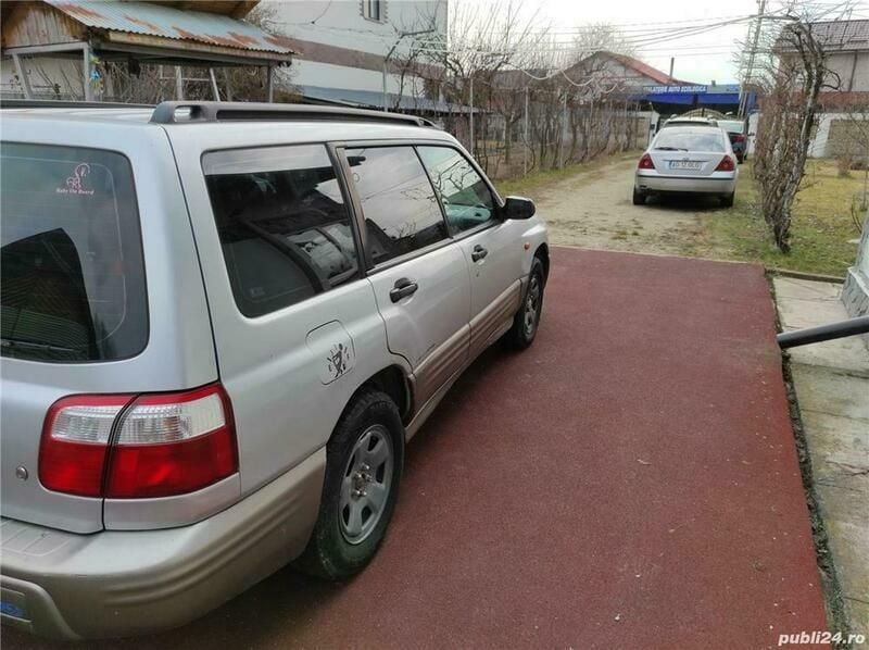 Second-hand Subaru Forester 125 CP (91 kW) 2001 Gri SUV