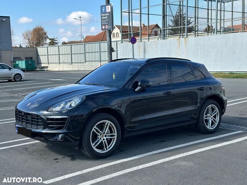 Negru Utilizat 2015 Porsche Macan SUV | 23.800 EUR - Imagine 1/4