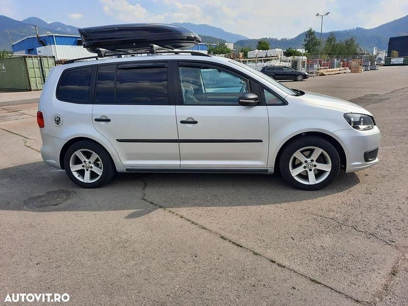 Argint Utilizat 2013 VW Touran Life Monovolum | 6.000 EUR (Preț OK) - Imagine 1/4