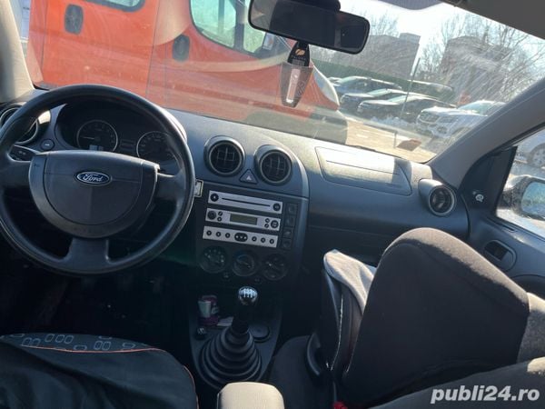 Utilizat 2005 Ford Fiesta Hatchback | 2.800 EUR (Puțin scump) - Imagine 1/4
