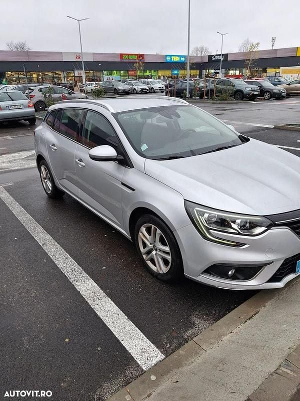 Second-hand Renault Mégane IV 116 CP (85 kW) 2020 Culoaregri Berlinǎ