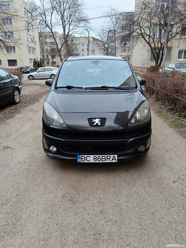 Utilizat 2006 Peugeot 1007 Monovolum | 1.850 EUR - Imagine 1/4