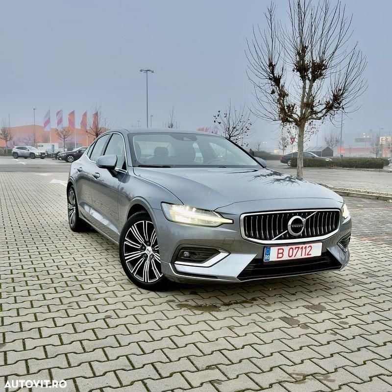 Second-hand Volvo S60 152 CP (111 kW) 2021 Culoaregri Berlinǎ