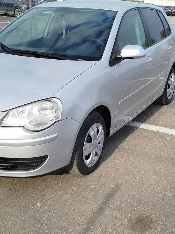 Utilizat 2008 VW Polo Hatchback | 2.990 EUR (Preț OK) - Imagine 1/4