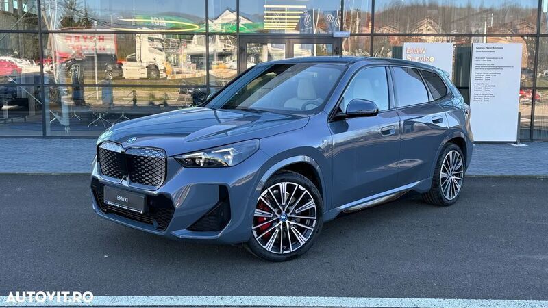 Gri Utilizat 2023 BMW iX1 SUV | 57.650 EUR - Imagine 1/4