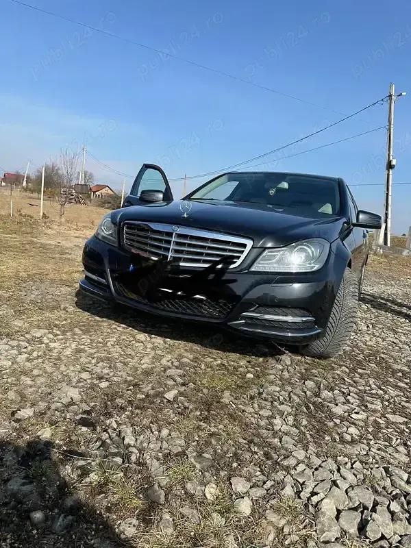 Utilizat 2012 Mercedes 220 Coupe | 9.000 EUR - Imagine 1/4