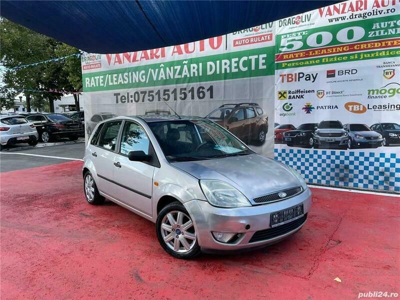 Second-hand Ford Fiesta 68 CP (50 kW) 2004 Argintiu Hatchback