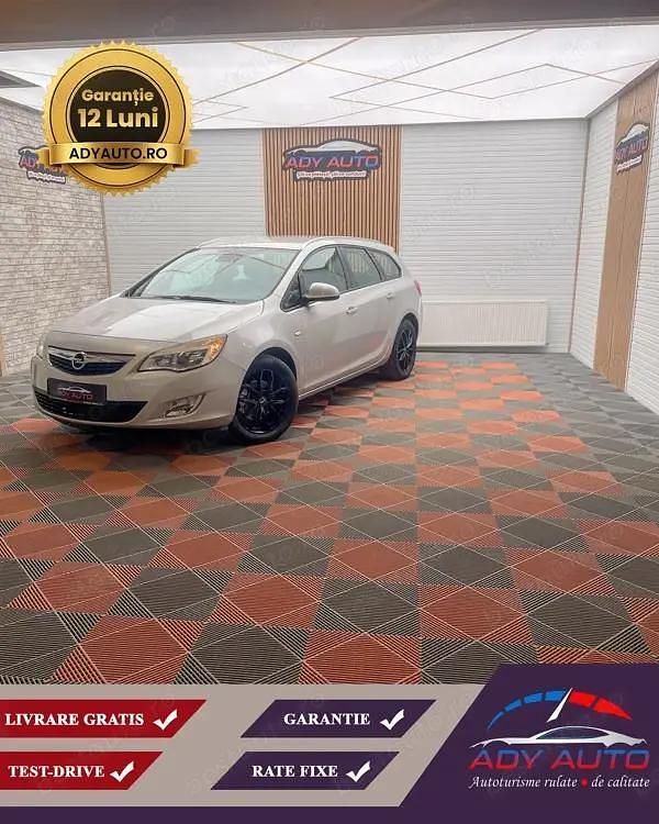 Second-hand Opel Astra drive 110 CP (80 kW) 2011 Argintiu Break