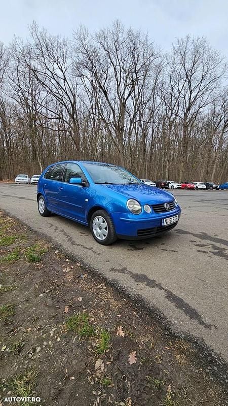 Culoarealbastru Utilizat 2004 VW Polo Hatchback | 1.100 EUR (Preț OK) - Imagine 1/4