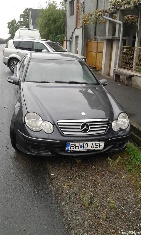 Second-hand Mercedes A220 150 CP (110 kW) 2006 Coupe