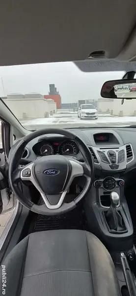 Second-hand Ford Fiesta 80 CP (58 kW) 2012 Hatchback
