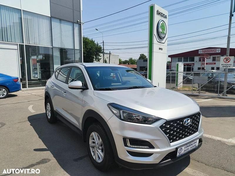 Argint Utilizat 2019 Hyundai Tucson Comfort SUV | 14.490 EUR (Super Preț) - Imagine 1/4