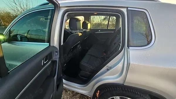 Argintiu Utilizat 2015 VW Tiguan SUV | 12.000 EUR (Super Preț) - Imagine 1/4