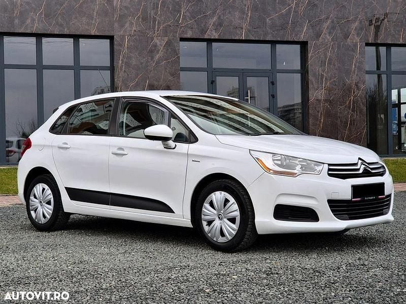 Second-hand Citroën C4 114 CP (83 kW) 2012 Culoarealb Hatchback