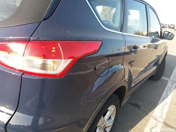 Second-hand Ford Kuga 140 CP (102 kW) 2015 Albastru SUV
