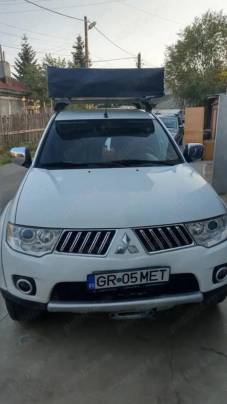 Second-hand Mitsubishi L200 178 CP (130 kW) 2013 Alb Pickup