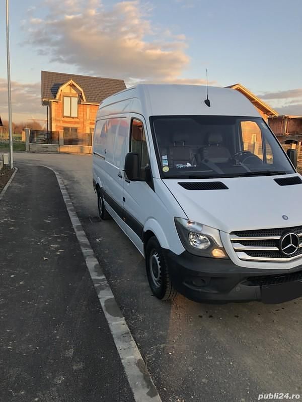 Second-hand Mercedes Sprinter 130 CP (95 kW) 2014 Alb Van