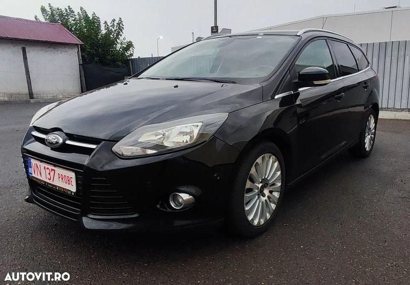 Culoarenegru Utilizat 2013 Ford Focus Titanium Break | 4.199 EUR (Preț bun) - Imagine 1/4