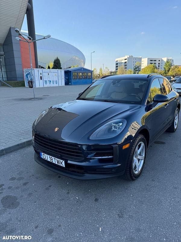 Culoarealbastru Utilizat 2020 Porsche Macan SUV | 35.000 EUR - Imagine 1/4