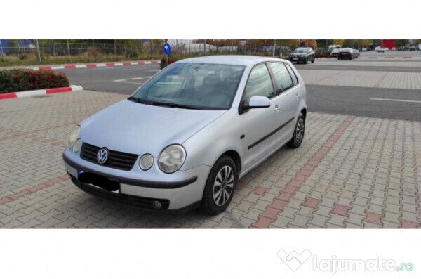 Gri Utilizat 2002 VW Polo Hatchback | 2.000 EUR (Preț OK) - Imagine 1/4