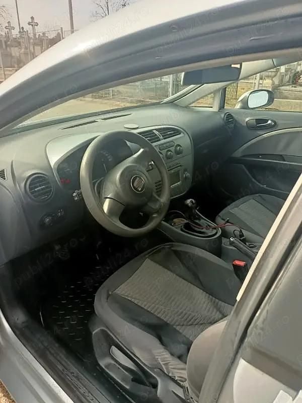 Second-hand Seat Leon 85 CP (62 kW) 2007 Gri Hatchback