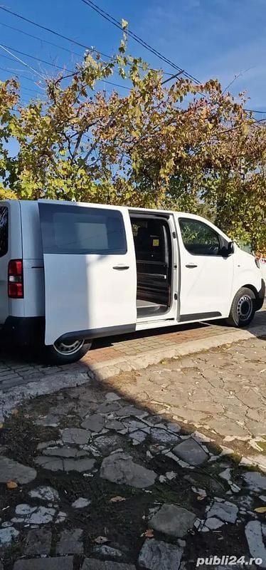 Second-hand Peugeot Expert 85 CP (62 kW) 2018 Van