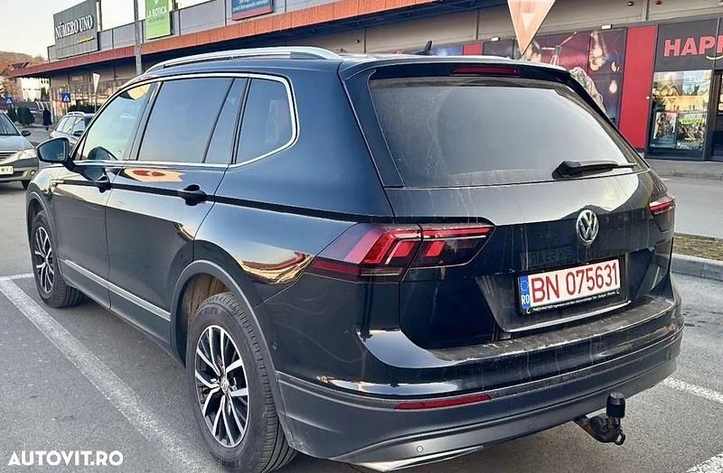 Culoarenegru Utilizat 2018 VW Tiguan Highline SUV | 13.500 EUR - Imagine 1/2
