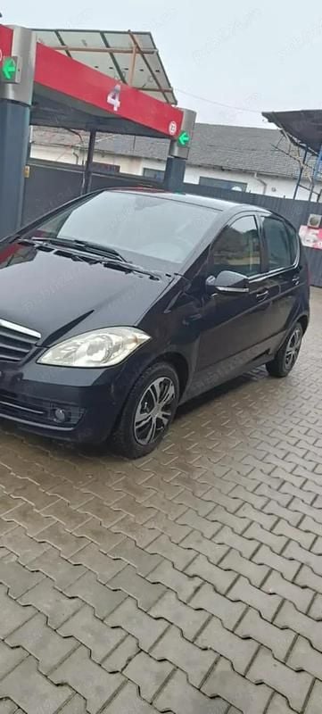 Second-hand Mercedes A150 90 CP (66 kW) 2010 Negru Berlinǎ