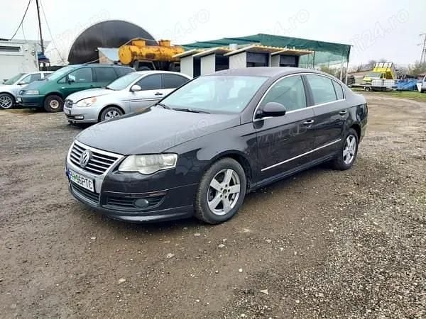 Maro Utilizat 2007 VW Passat Berlinǎ | 2.500 EUR (Preț bun) - Imagine 1/4