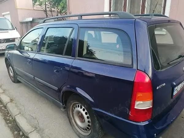 Second-hand Opel Astra 59 CP (43 kW) 2004 Break